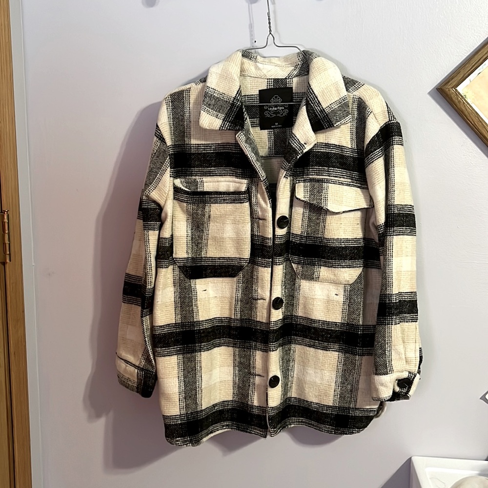 Patterned jacket - Picture 1 of 3